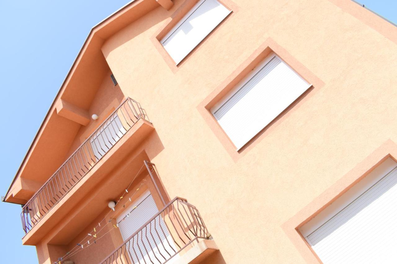 Apartments Holiday Vranje Zewnętrze zdjęcie