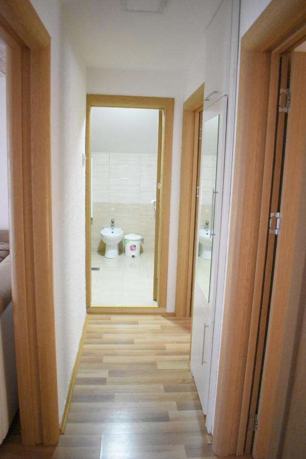 Apartments Holiday Vranje Zewnętrze zdjęcie