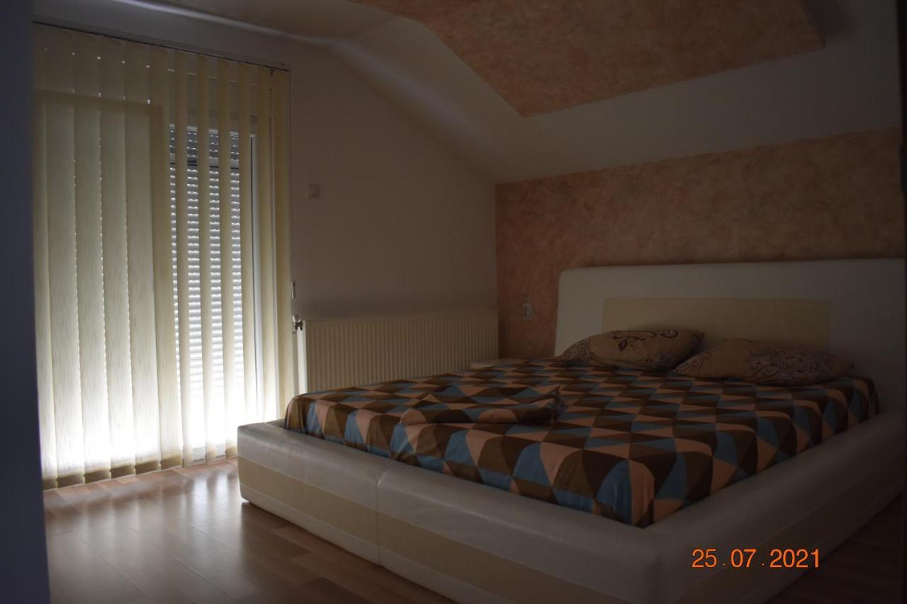 Apartments Holiday Vranje Zewnętrze zdjęcie
