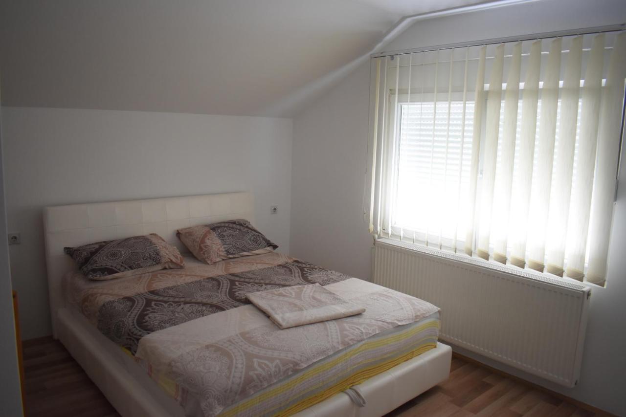 Apartments Holiday Vranje Zewnętrze zdjęcie