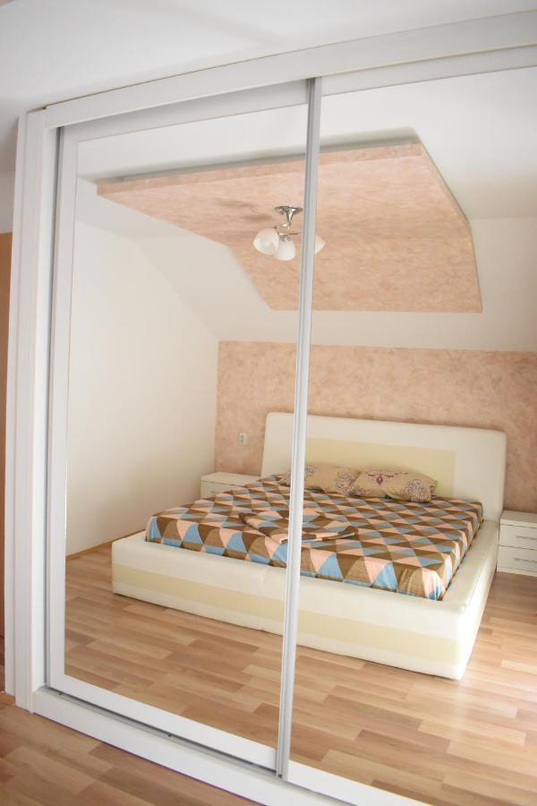 Apartments Holiday Vranje Zewnętrze zdjęcie