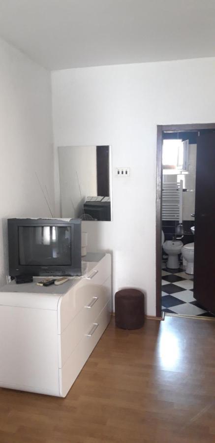 Apartments Holiday Vranje Zewnętrze zdjęcie