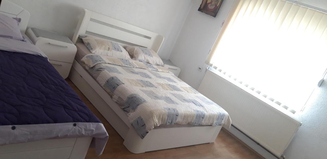 Apartments Holiday Vranje Zewnętrze zdjęcie