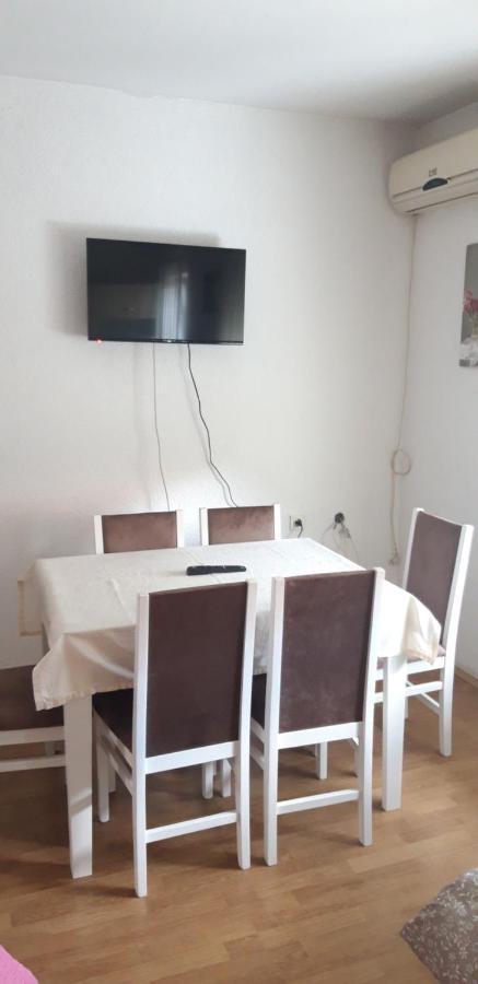 Apartments Holiday Vranje Zewnętrze zdjęcie